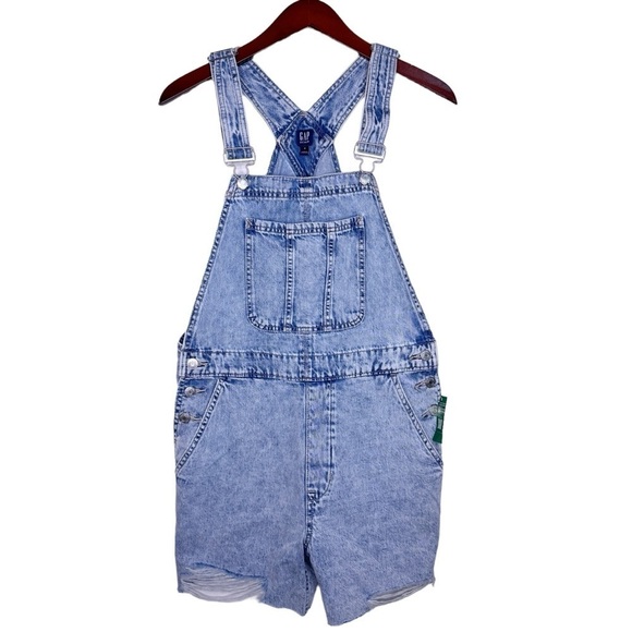 GAP NWT Denim Distressed Shortalls Overalls Size Medium in Light Cancun Blue - Picture 2 of 15